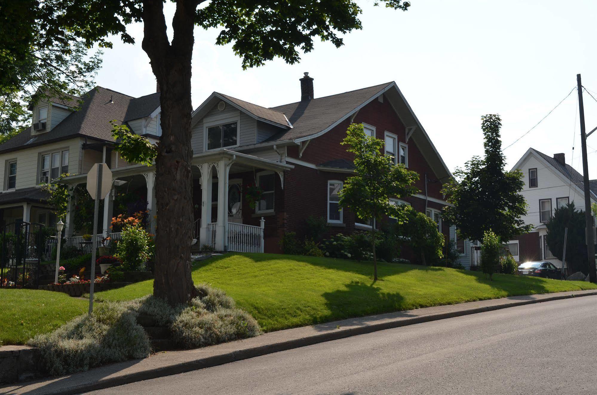 Glen Mhor Bed And Breakfast Niagara Falls Exteriér fotografie
